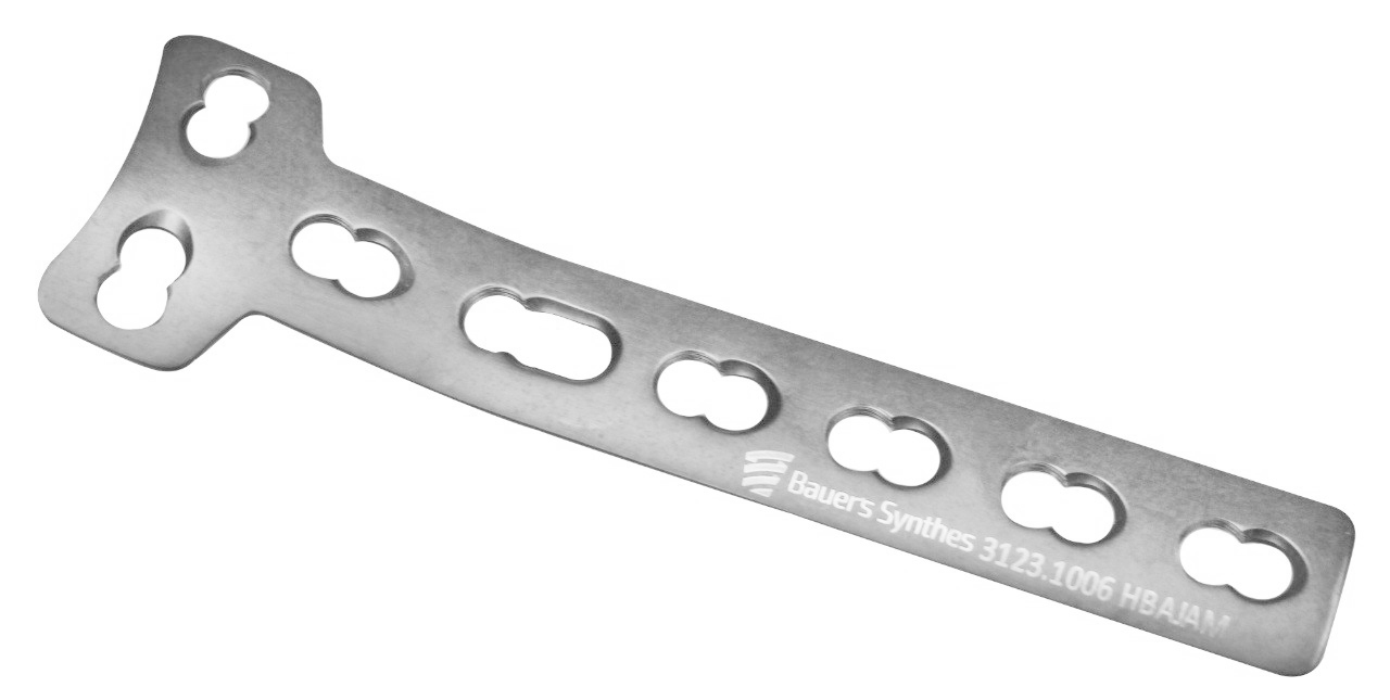 TM Bauer’s Synthes Пластина великогомілкова анатомічно проксимально-медіальна